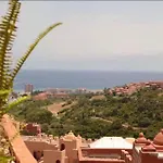 Διαμέρισμα Duquesa Coto Real *